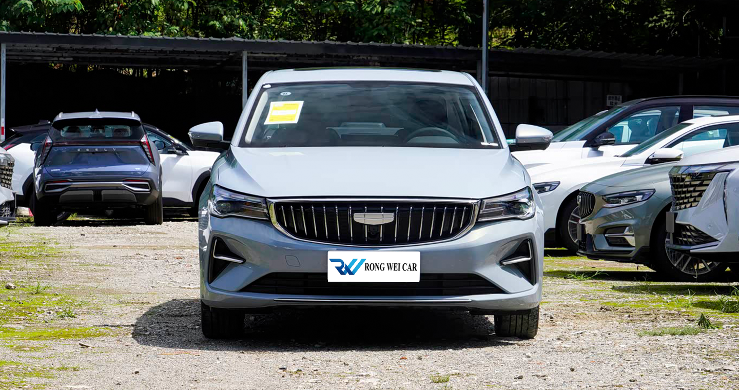 Geely  Emgrand 2025